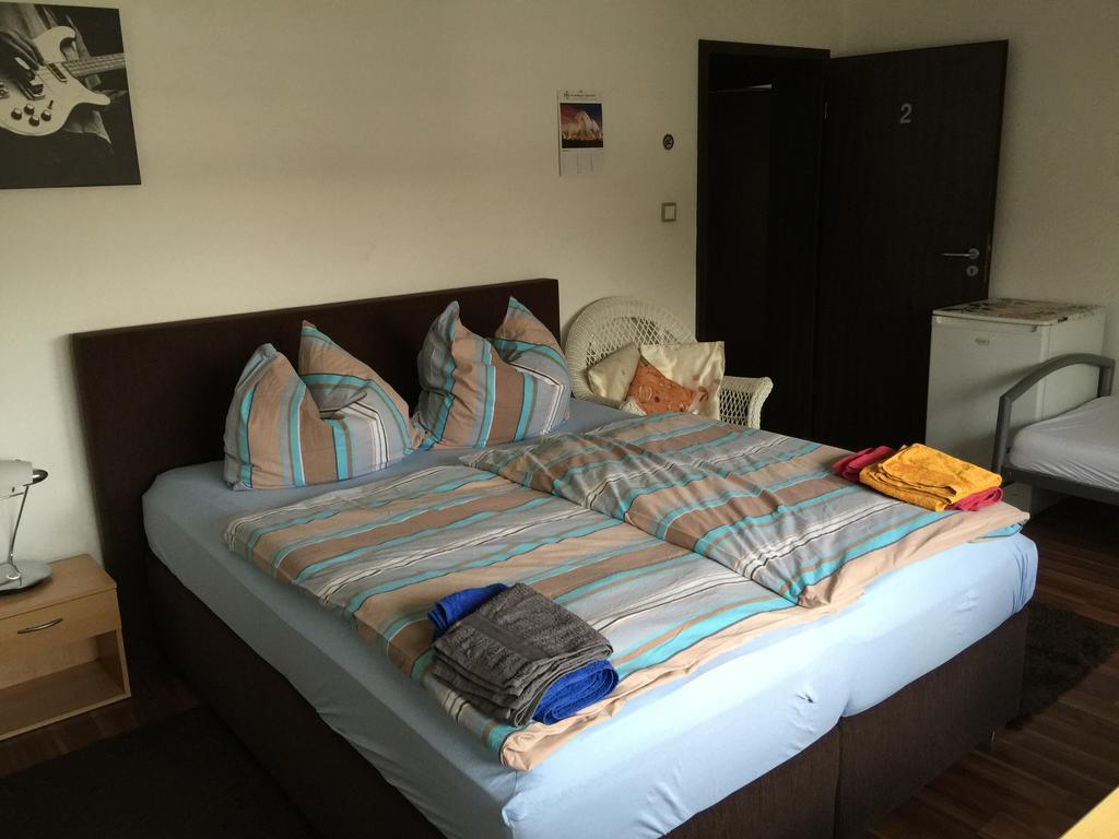 Gaestehaus Peterhoff Birresdorf Quarto foto